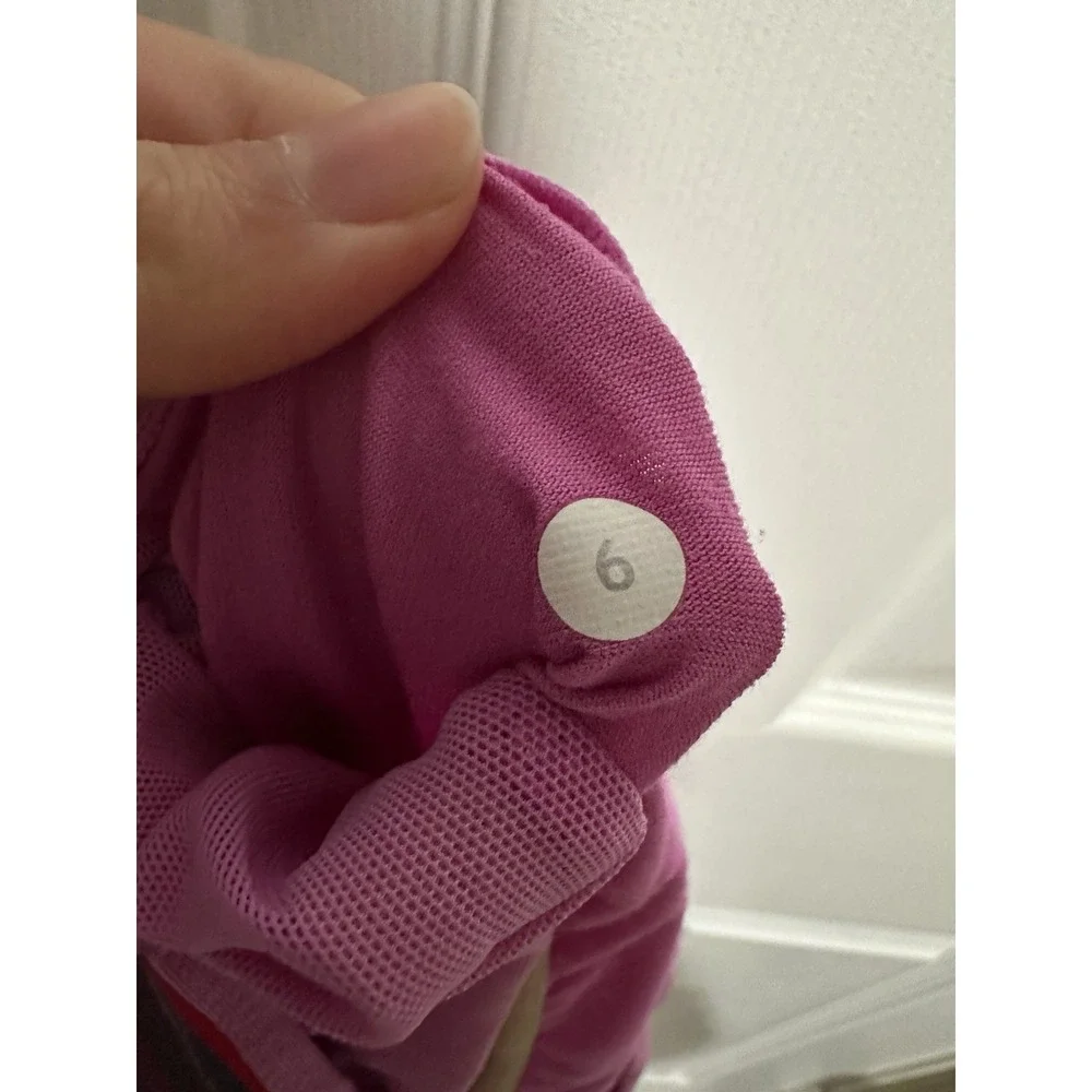 Lululemon scoop neck tank top Striped Paris Pink 6 - Picture 7 of 7